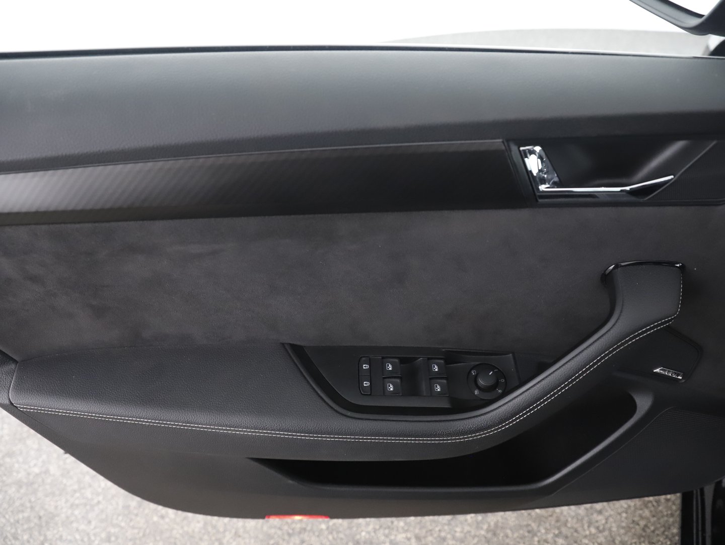 Škoda Superb Combi iV Sportline DSG | Bild 4 von 23