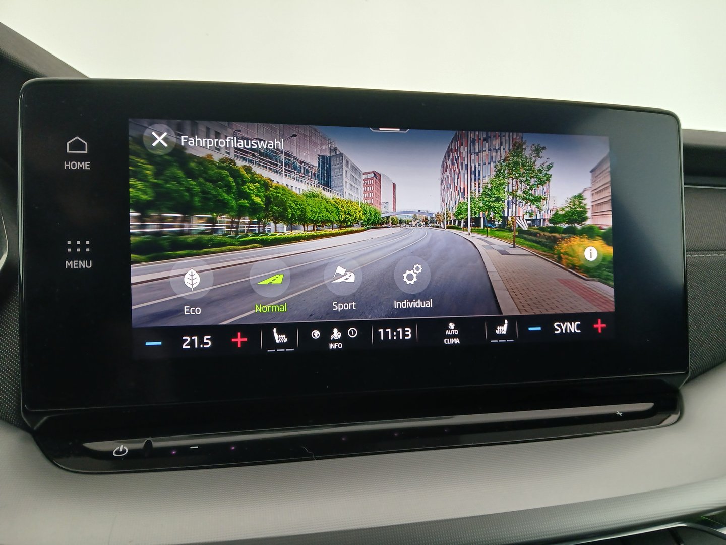 Škoda Octavia Combi Style TDI DSG | Bild 29 von 40