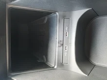 VW ID.4 Pro 210 kW Business in Gletscherweiß Metallic Dach schwarz