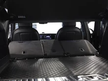 Porsche Cayenne Coupé in schwarz - metallic-perleffektno