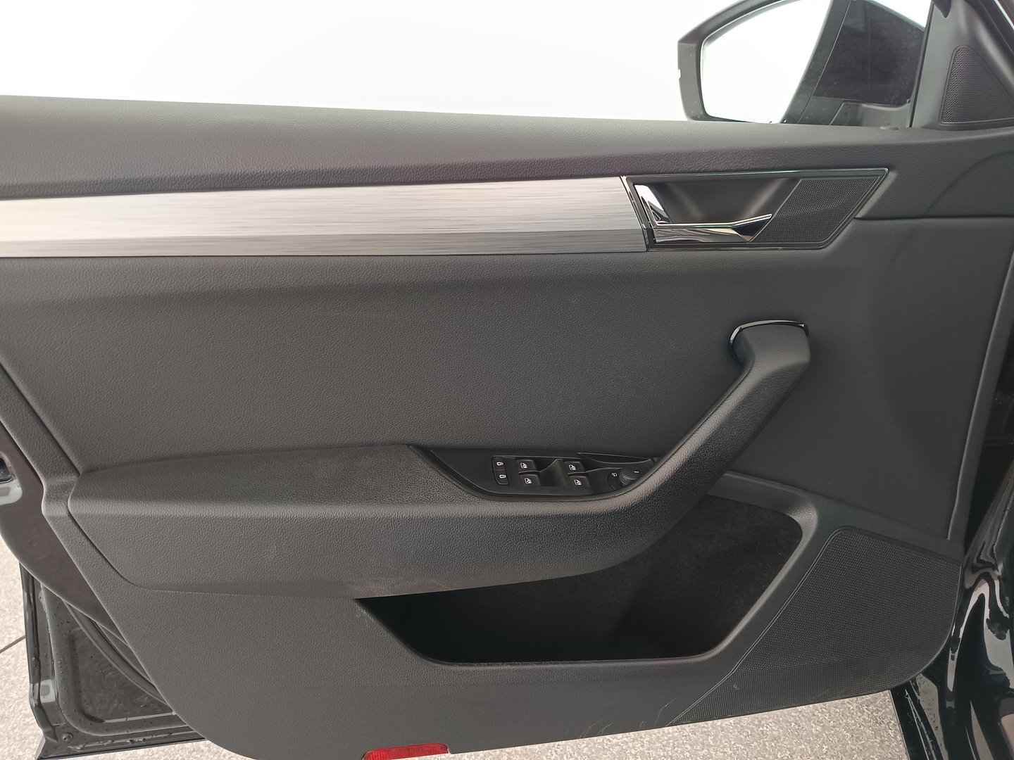 Škoda SUPERB Combi Ambition TSI ACT | Bild 10 von 31