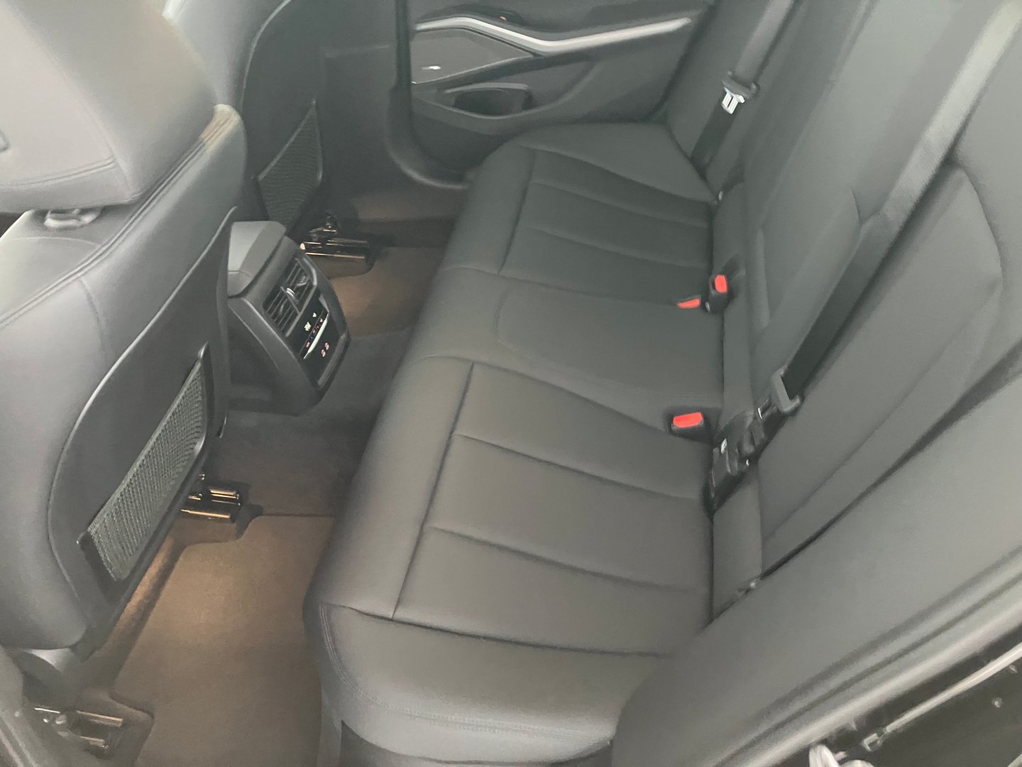 BMW 318d | Bild 12 von 15