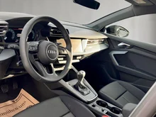Audi A3 Sportback 30 TFSI in Brillantschwarz