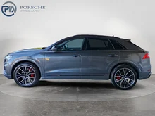 Audi Q8 55 TFSI e quattro in daytonagrau perleffekt