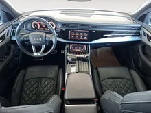 Audi Q8 55 TFSI e quattro in daytonagrau perleffekt