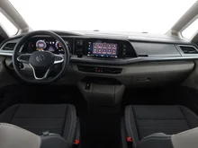 VW California Ocean eHybrid 180 kW 4M in Candyweiß / Dach Deepblack Perleffekt