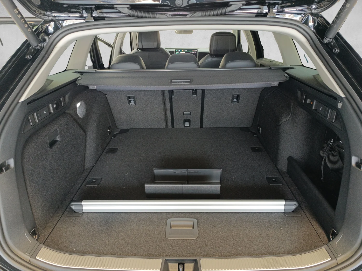 Bild eines Passat Variant Business TDI 4MOTION DSG