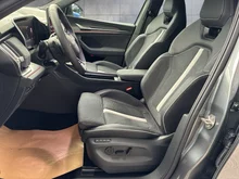 Škoda Kodiaq Sportline iV TSI DSG in Graphit-Grau Metallic