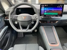 CUPRA Born VZ 79/84 240kW/326PS in Dark Forest Metallic