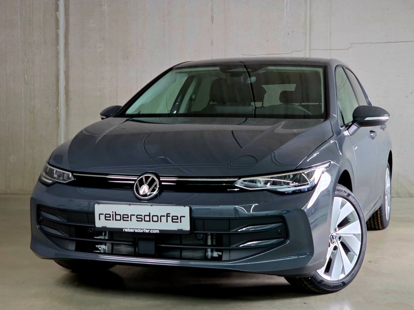 VW Golf Rabbit mHEV TSI DSG