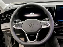 VW Tiguan Friends eTSI DSG in Delfingrau Metallic