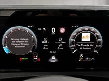VW Tiguan Friends eTSI DSG in Delfingrau Metallic
