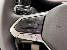 VW Tiguan Friends eTSI DSG in Delfingrau Metallic