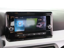 SEAT Arona Style 1.0 TSI in Emotion-Rot