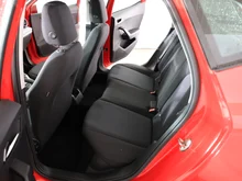 SEAT Arona Style 1.0 TSI in Emotion-Rot