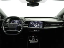 Audi Q4 e-tron 45 e-tron quattro in Mythosschwarz metallic