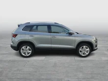 Škoda Karoq Selection TSI in Smokey Diamond-Silber Metallic