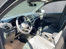 VW T-Cross Sport TSI in Deep Black Perleffekt