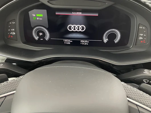 Bild eines Audi Q7 55 TFSI e quattro S line 290 kW