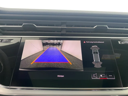 Bild eines Audi Q7 55 TFSI e quattro S line 290 kW
