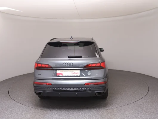 Bild eines Audi Q7 55 TFSI e quattro S line 290 kW