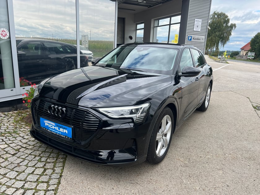 Audi e-tron 55 quattro advanced