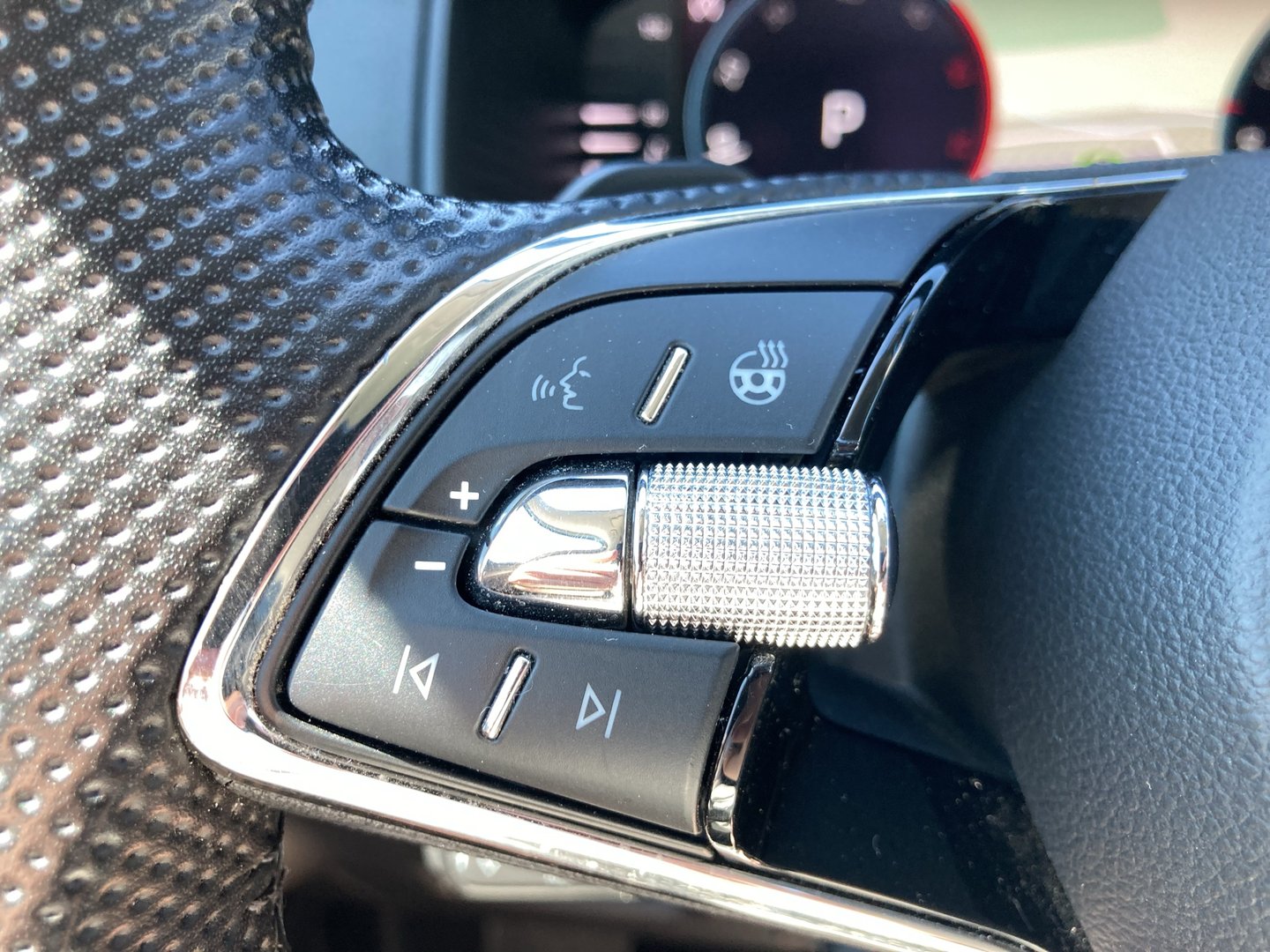 Škoda KAROQ Style TDI DSG | Bild 10 von 20