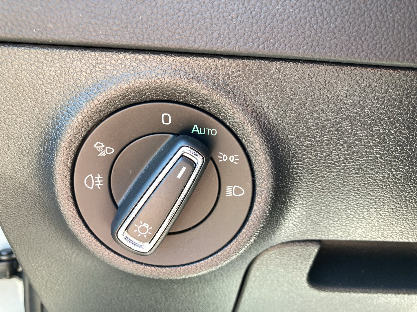 Škoda KAROQ Style TDI DSG | Bild 9 von 20
