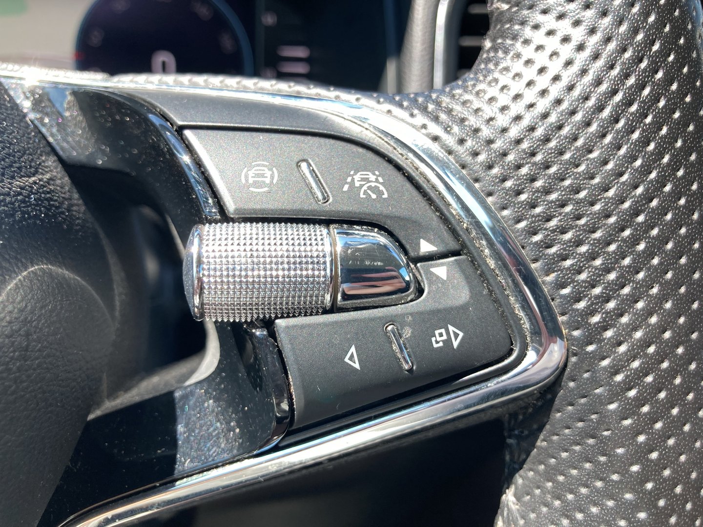 Škoda KAROQ Style TDI DSG | Bild 11 von 20