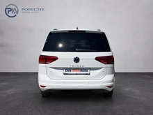 VW Touran Friends TDI in Pure White