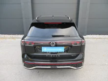 VW Tiguan R-Line TDI 4MOTION DSG in Grenadillschwarz Metallic