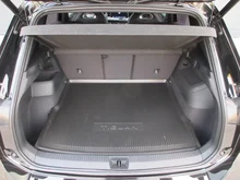 VW Tiguan R-Line TDI 4MOTION DSG in Grenadillschwarz Metallic