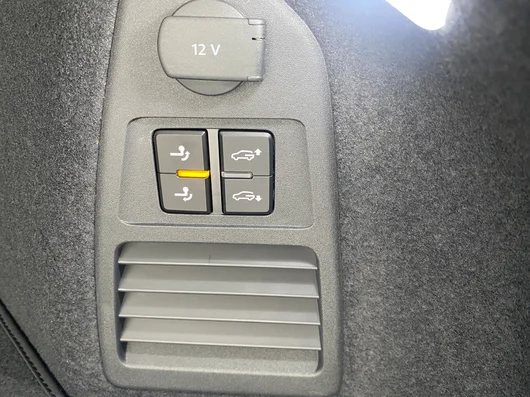 Bild eines VW Touareg R eHybrid TSI 4MOTION