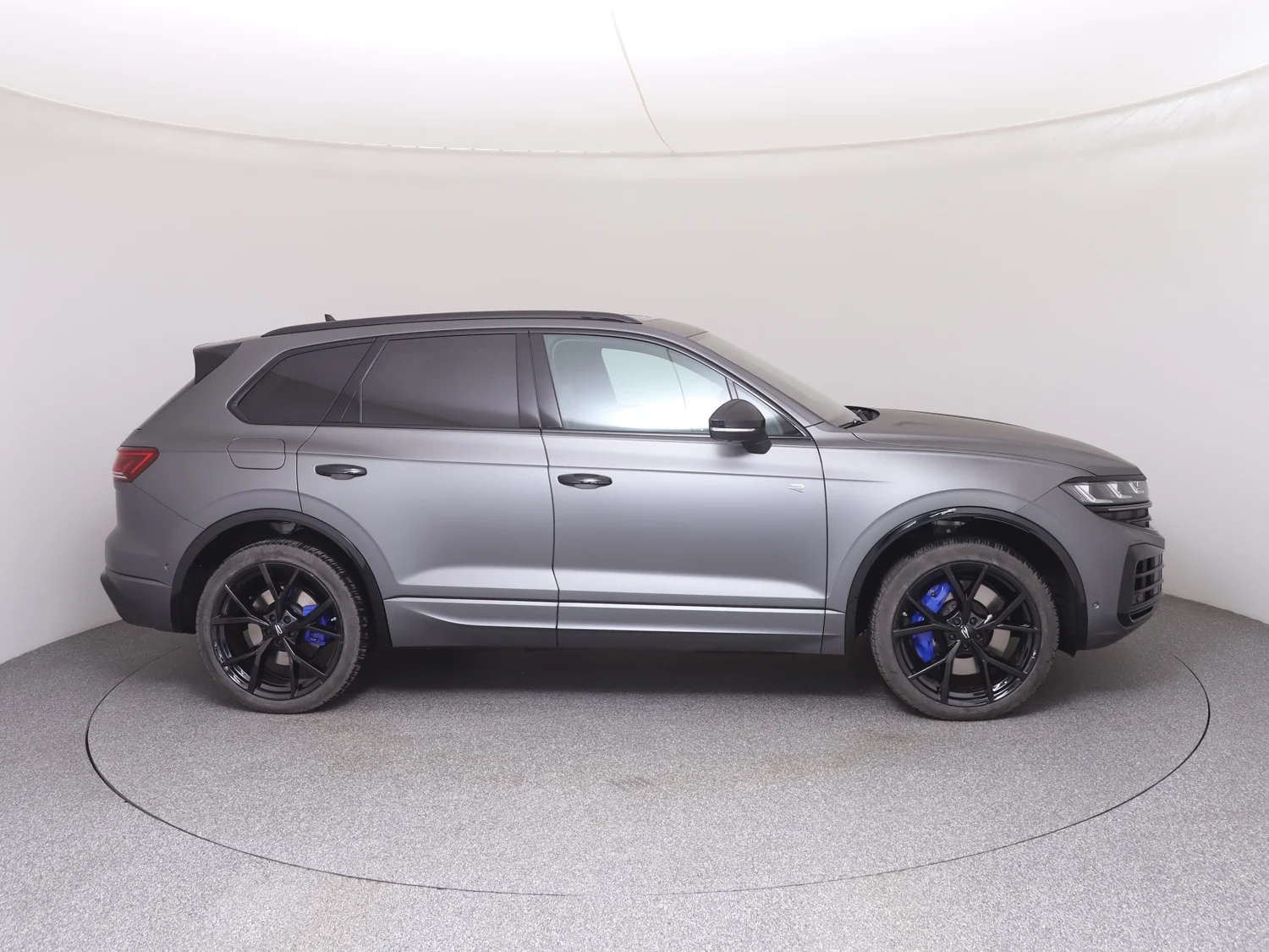 Bild eines VW Touareg R eHybrid TSI 4MOTION