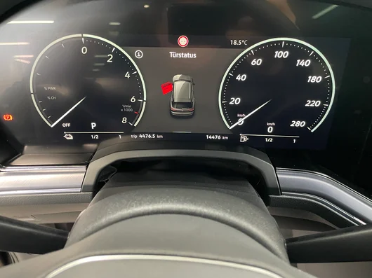 Bild eines VW Touareg R eHybrid TSI 4MOTION