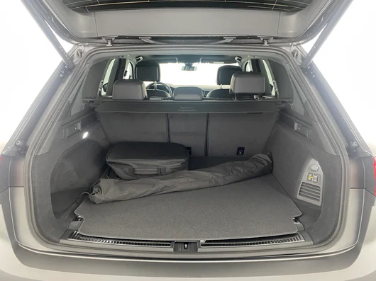 Bild eines VW Touareg R eHybrid TSI 4MOTION