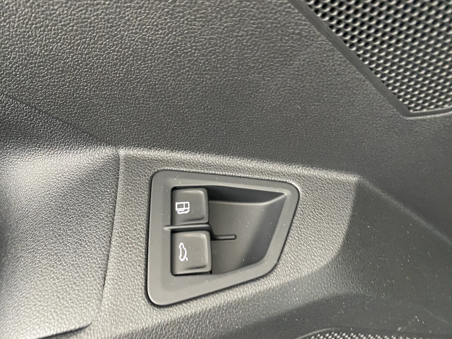 Bild eines VW Touareg R eHybrid TSI 4MOTION