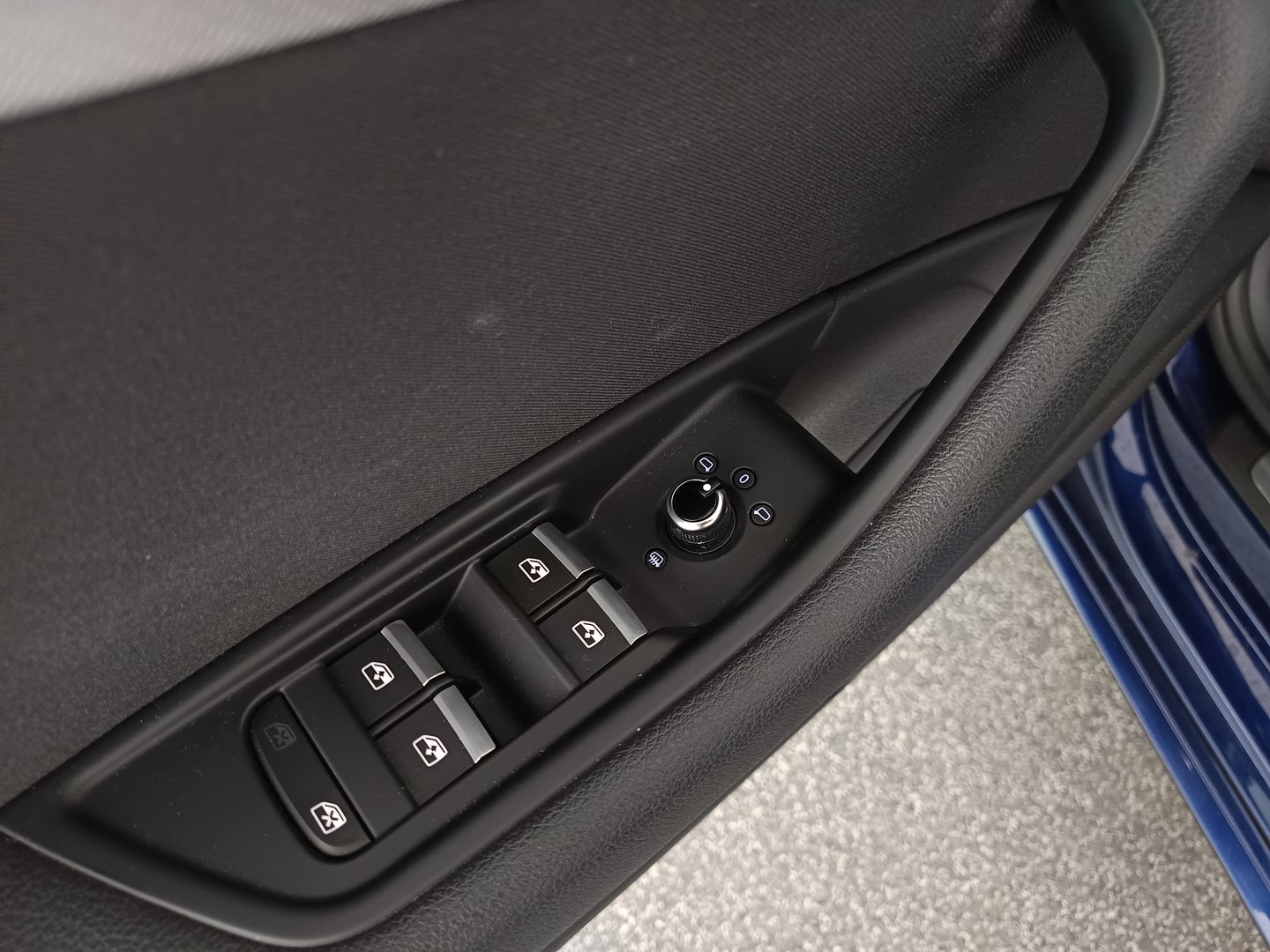 Audi A4 Avant 40 TDI quattro | Bild 12 von 35