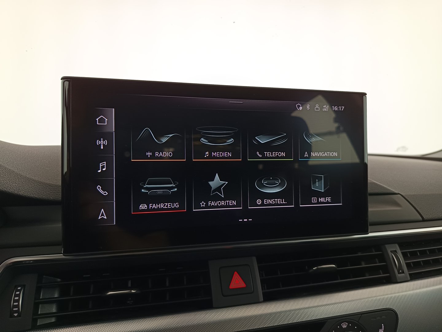 Audi A4 Avant 40 TDI quattro | Bild 19 von 35