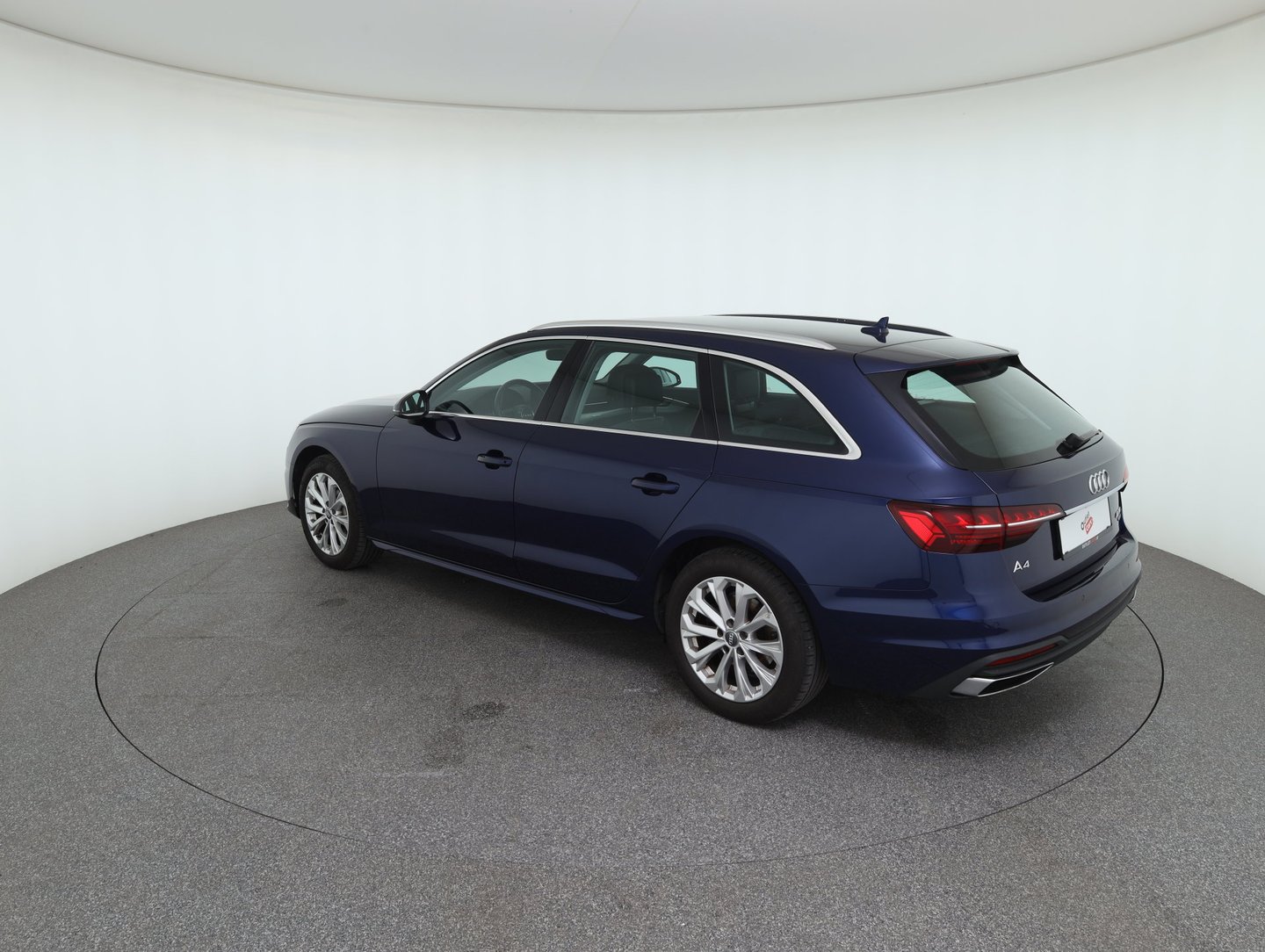 Audi A4 Avant 40 TDI quattro | Bild 8 von 35