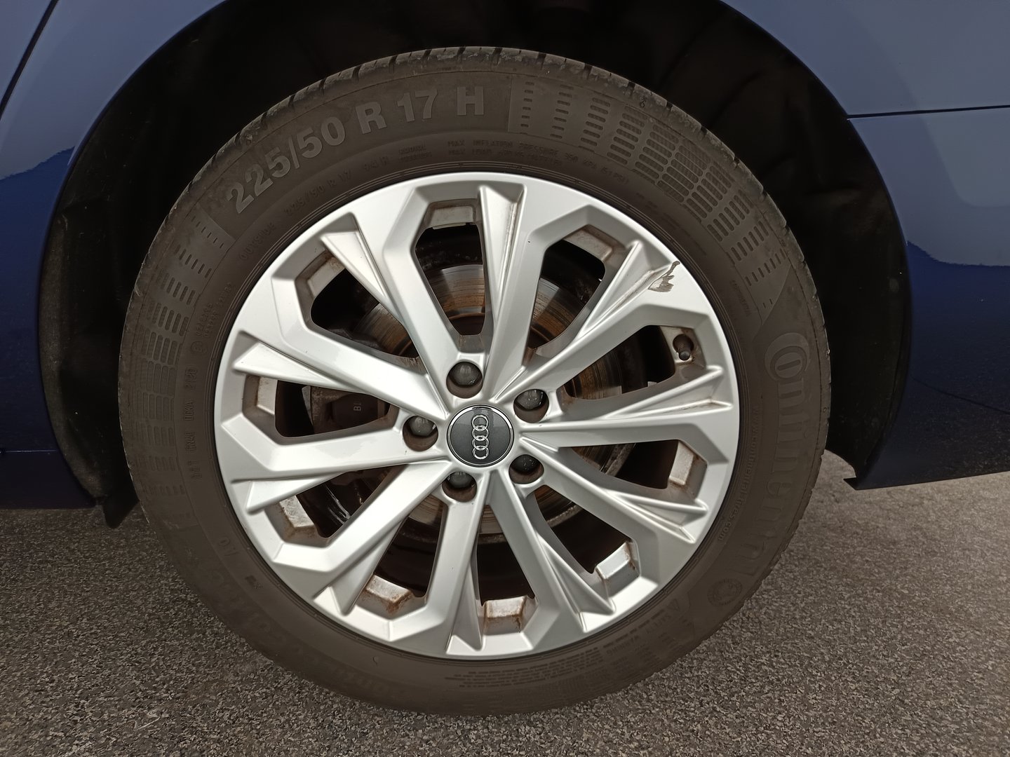 Audi A4 Avant 40 TDI quattro | Bild 10 von 35