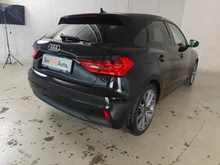 Audi A1 Sportback 25 TFSI intense in Mythosschwarz Metallic
