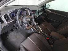 Audi A1 Sportback 25 TFSI intense in Mythosschwarz Metallic