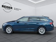 Škoda Octavia Combi Style TDI DSG in Lava-Blau Metallic