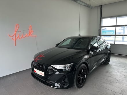 Audi e-tron Sportback 55 300 kW S line