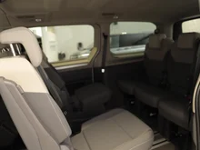 VW Multivan Edition ÜH eHybrid 180 kW 4M in Candyweiß/Dach Deepblack