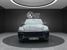 Porsche Cayenne Coupe E-Hybrid in chromitschwarzmetallic