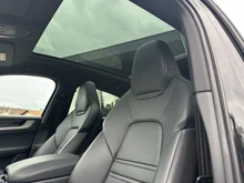 Porsche Cayenne Coupe E-Hybrid in chromitschwarzmetallic