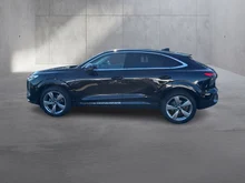 Audi Q3 Sportback TFSI 110 kW  intense in Mythosschwarz Metallic