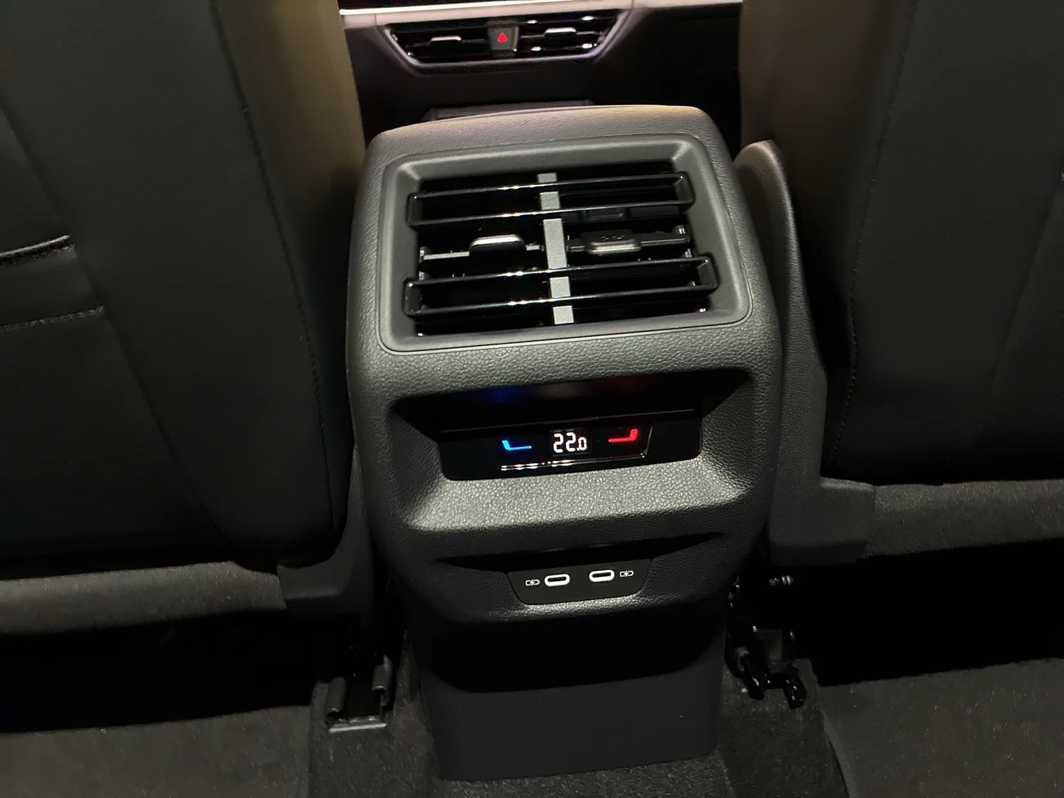 Bild eines VW Tiguan Friends eHybrid DSG 150 kW